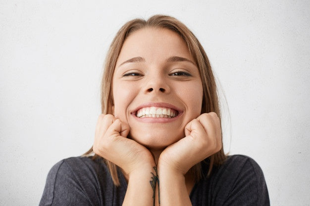 Instant Teeth Replacement Without Dentist | Snap-On Veneers